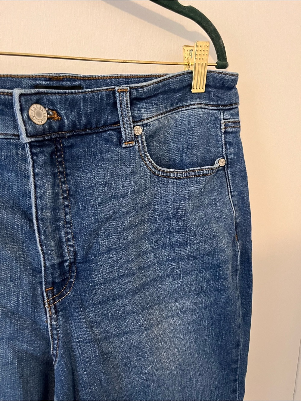 Talbots Medium Wash Straight Crop Blue Jeans Size 12 - Picture 2 of 11